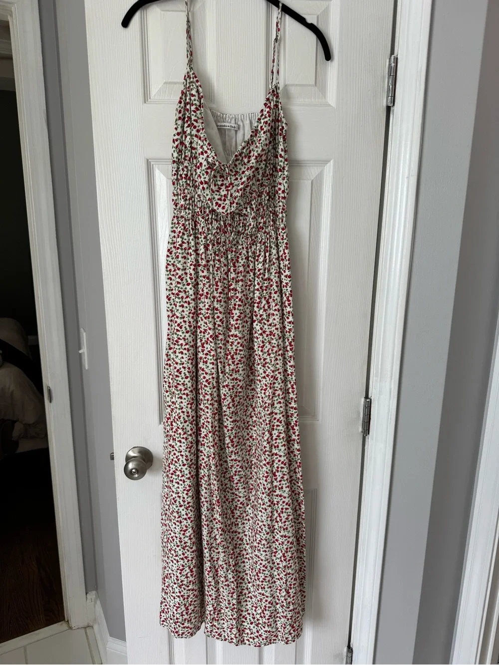 Abercrombie and Fitch Strawberry Front Tie dress